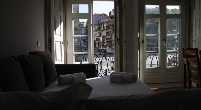 Guestready - Ayres Studio W Balcony Garden Porto Ngoại thất bức ảnh