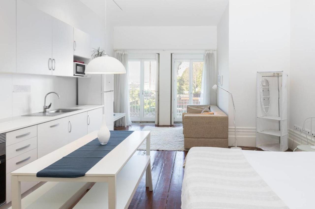 Guestready - Ayres Studio W Balcony Garden Porto Ngoại thất bức ảnh